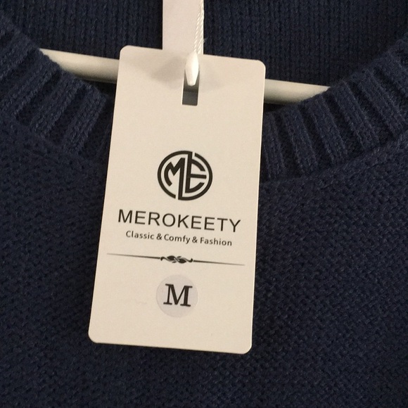 Fashion Merokeety Crewneck solid Navy blue knit pullover sweater. Medium - Picture 3 of 13